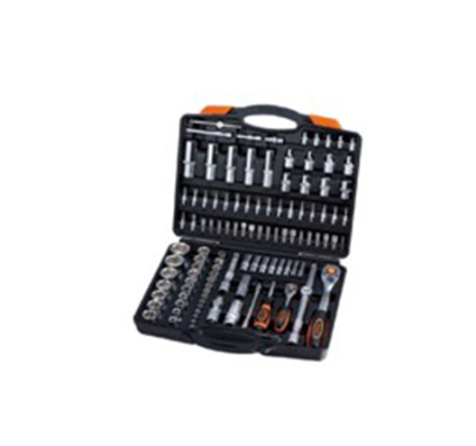 111pcs 1/4"&1/2" Drive Socket Set		