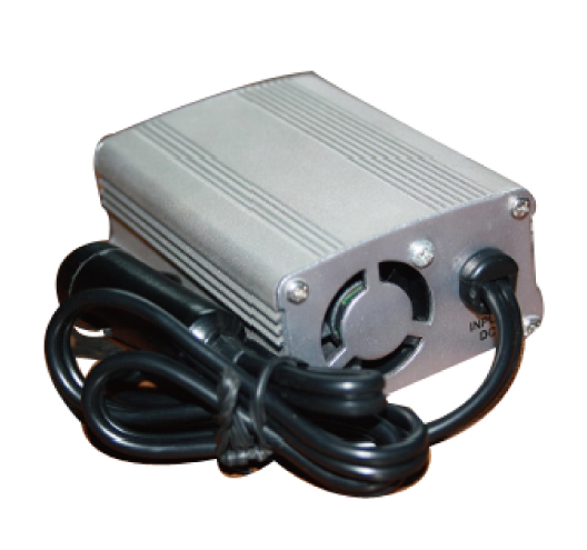 150W Company Design Power Inverter with USB