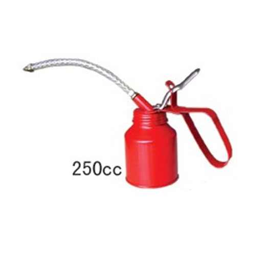 1/4 Pint (250cc) Pump Oiler