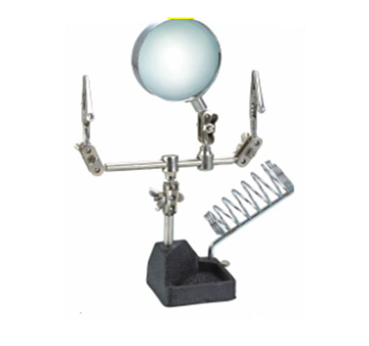 Magnifier With Auxiliary Clip